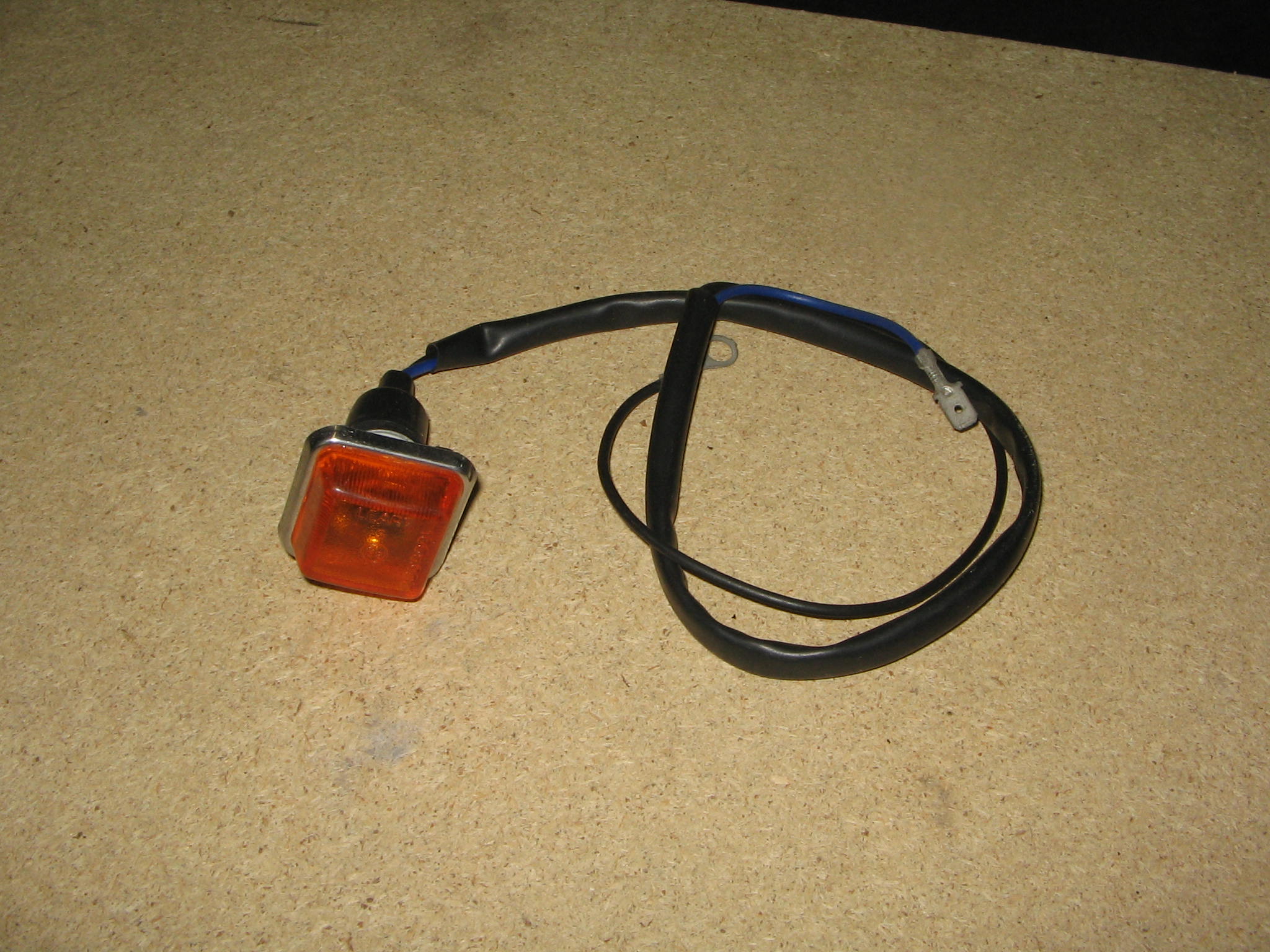 ALFA SUD - FANALINO LATERALE FRECCIA ----N.103